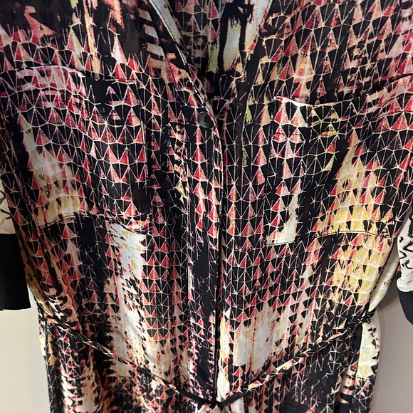 Roz & Ali Multicolor Abstract Dress - Picture 4 of 6